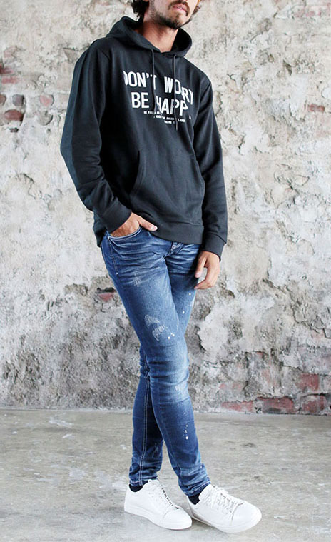 パーカーおすすめコーデ46選 人気ブランド10選 プロが教えるファッションコーデ術