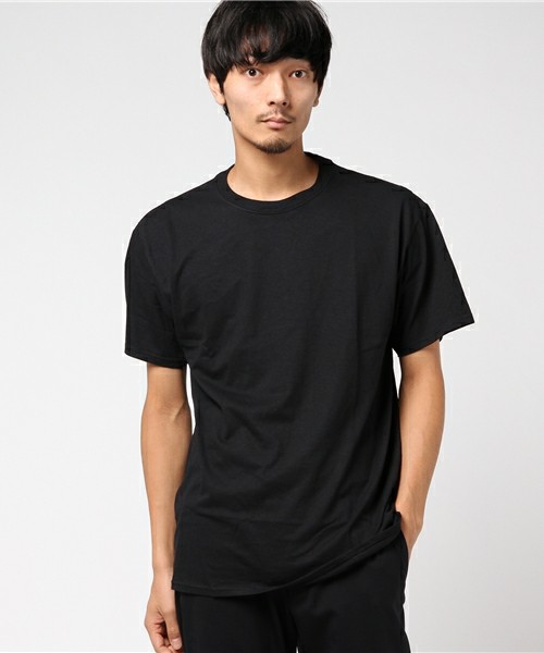 メンズ】黒Tシャツのおすすめコーデ23選＋人気ブランド16選 | プロが 
